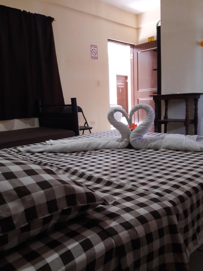 Hostal Alme *