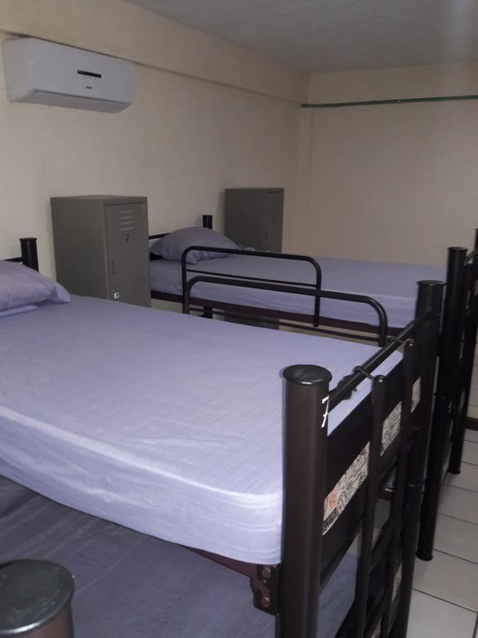 Hostal Alme *